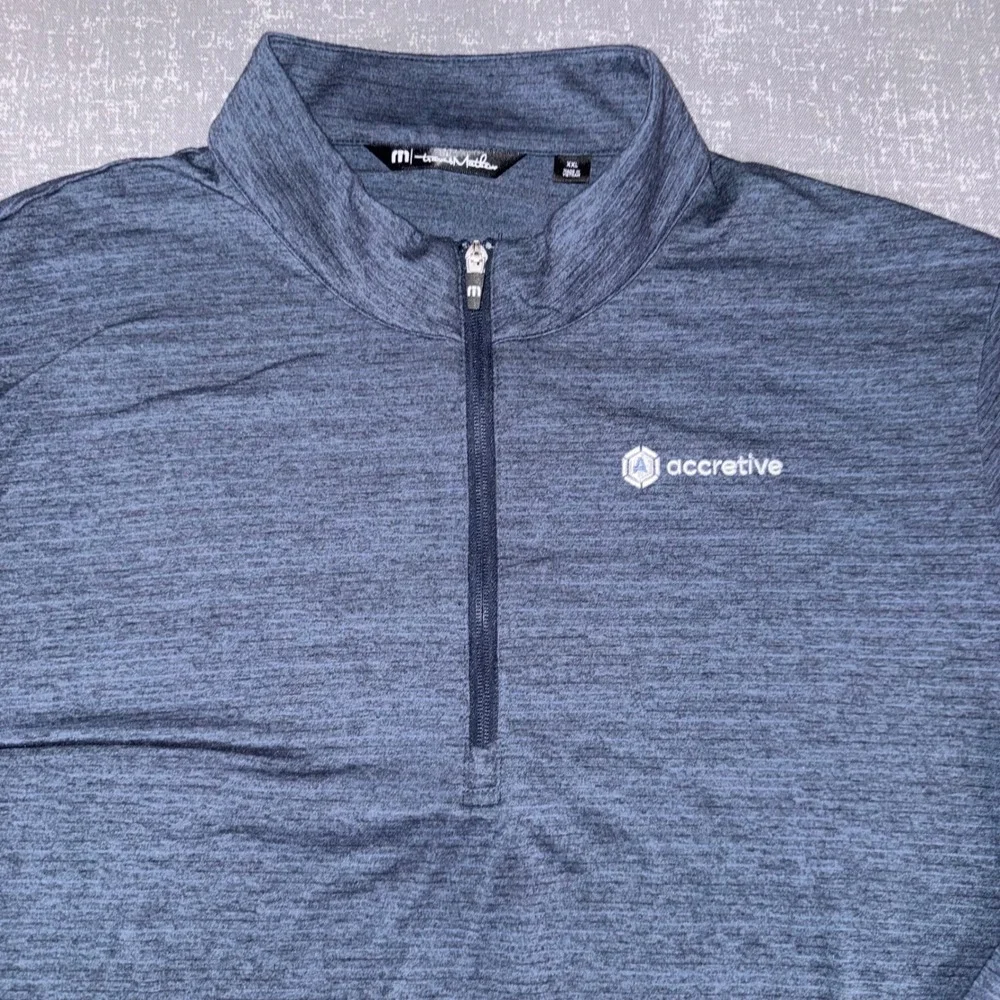 TravisMathew Mens XXL Quarter Zip Pullover Heathered Navy‎ Blue Accretive Logo
